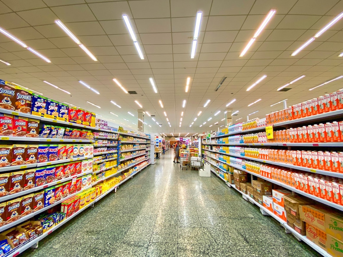 Scende la produzione industriale, anche nell’alimentare: -2,8%, a settembre